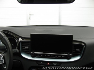 Kia Ostatní modely Ceed 1,5 T-GDI 160PS  Edice 30 2024