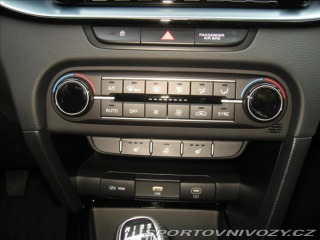 Kia Ostatní modely Ceed 1,5 T-GDI 160PS  Edice 30 2024