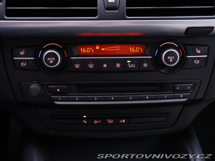 BMW X6 3,0 xDrive40d 225KW CZ Ků 2011