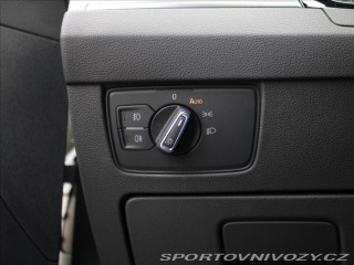 Volkswagen Ostatní modely Passat 2,0 TDi 147kW 4M R-line I 2025
