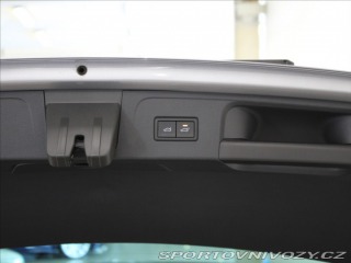Volkswagen Ostatní modely Passat 2,0 TDi 147kW 4M R-line I 2025