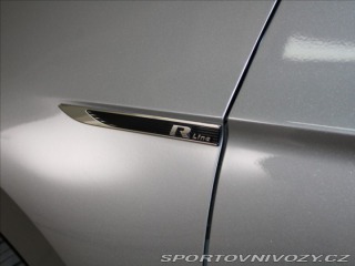 Volkswagen Ostatní modely Passat 2,0 TDi 147kW 4M R-line I 2025