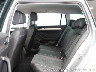 Volkswagen Ostatní modely Passat 2,0 TDi 147kW 4M R-line I 2025