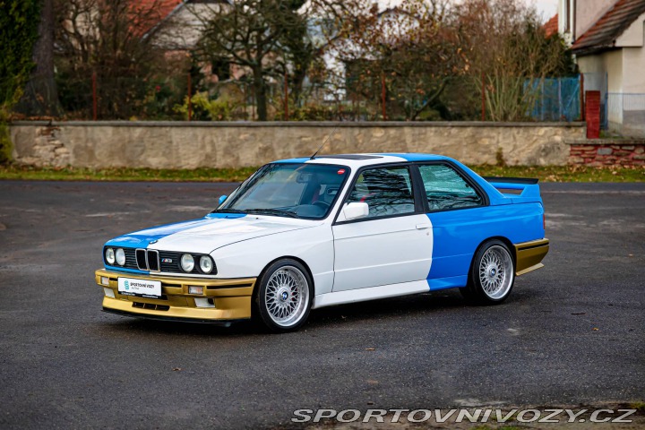 BMW M3 E30 M3 1987