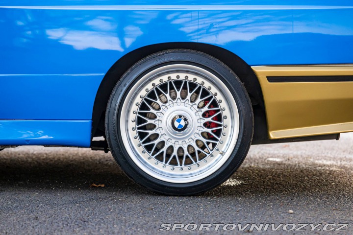 BMW M3 E30 M3 1987