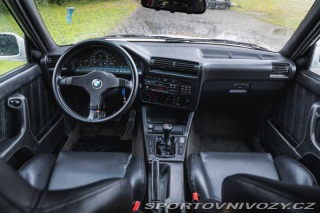 BMW M3 E30 M3 1987