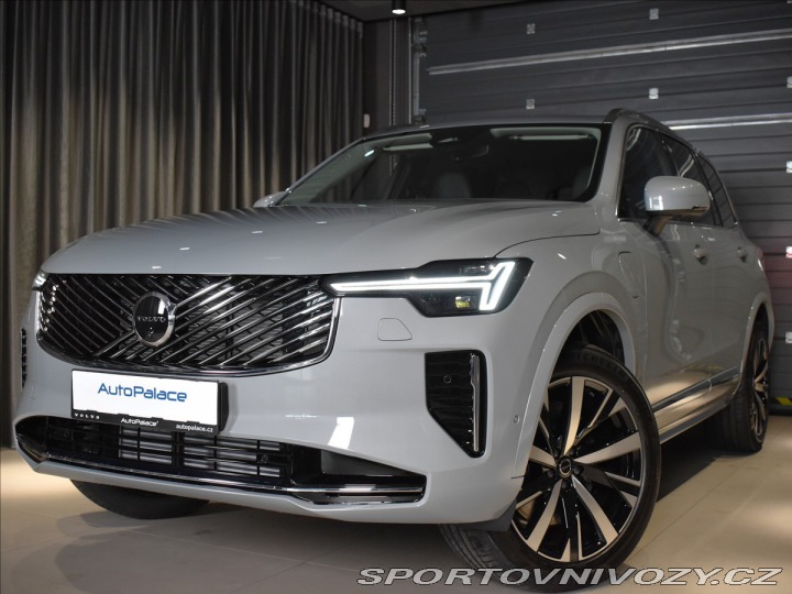 Volvo Ostatní modely XC90 2,0 T8 AWD Plus Bright P 2025