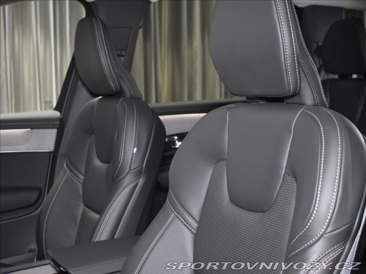 Volvo Ostatní modely XC90 2,0 T8 AWD Plus Bright P 2025