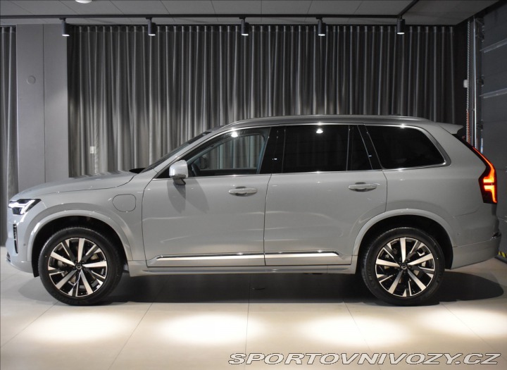 Volvo Ostatní modely XC90 2,0 T8 AWD Plus Bright P 2025