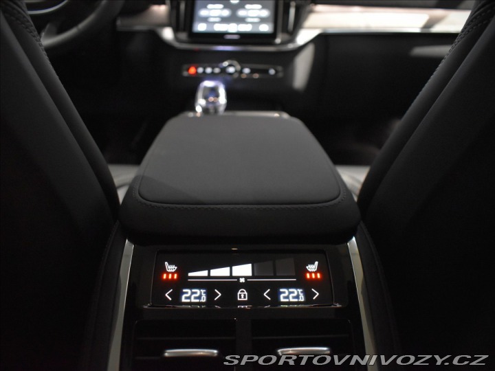 Volvo Ostatní modely XC90 2,0 T8 AWD Plus Bright P 2025