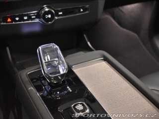 Volvo Ostatní modely XC90 2,0 T8 AWD Plus Bright  P 2025