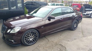 Mercedes-Benz E 3,5   W212 e350 4 matic