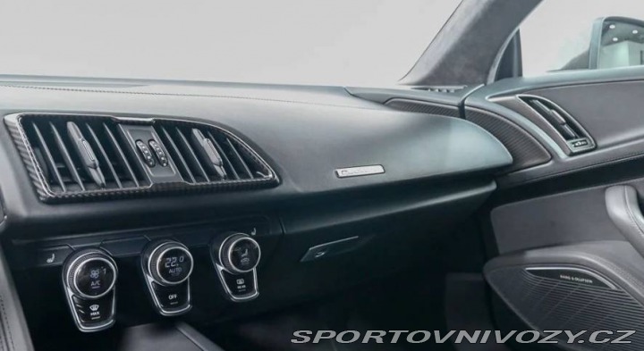 Audi R8 2016