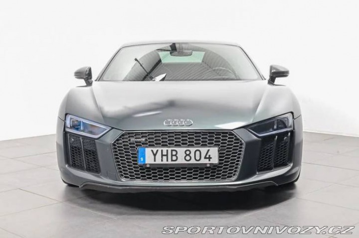 Audi R8 2016