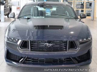 Ford Mustang V8 Dark Horse 2024