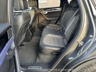 Volkswagen Ostatní modely Touareg 4,0TDI 310kw R-Line TAŽNÉ 2019