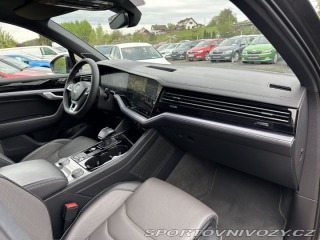 Volkswagen Ostatní modely Touareg 4,0TDI 310kw R-Line TAŽNÉ 2019