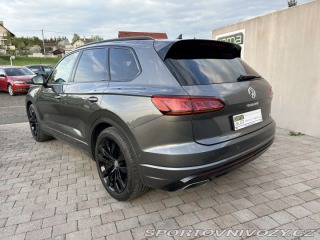Volkswagen Ostatní modely Touareg 4,0TDI 310kw R-Line TAŽNÉ 2019