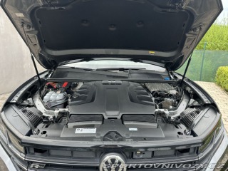Volkswagen Ostatní modely Touareg 4,0TDI 310kw R-Line TAŽNÉ 2019