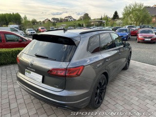 Volkswagen Ostatní modely Touareg 4,0TDI 310kw R-Line TAŽNÉ 2019