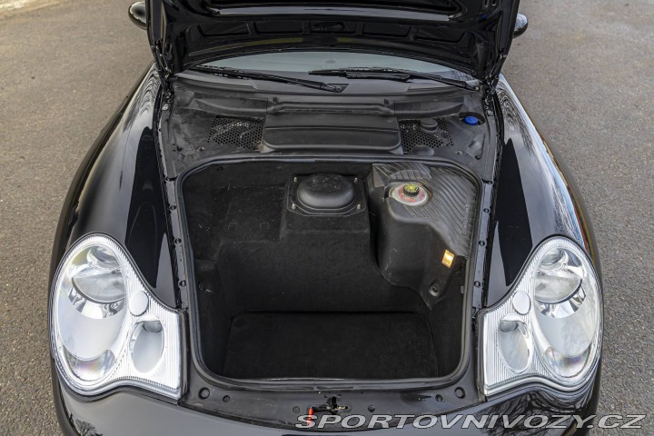 Porsche 911 996 GT3 2004