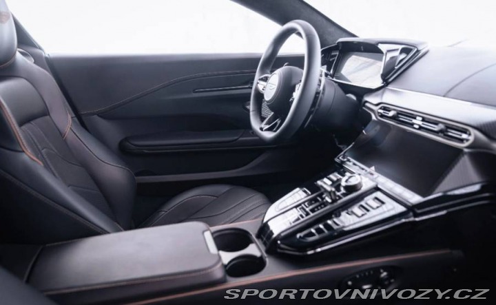 Ostatní značky Ostatní modely Aston Martin Vantage 2025