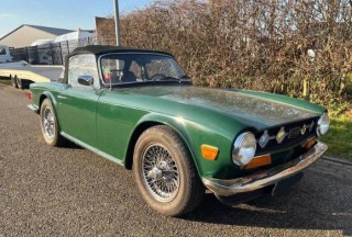   Triumph TR6