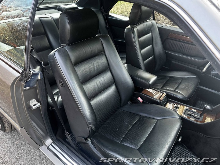 Mercedes-Benz C 300CE W124 1989