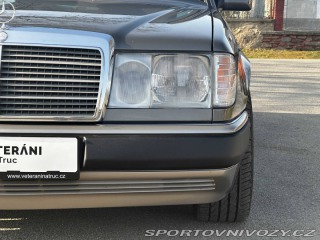 Mercedes-Benz C 300CE W124 1989
