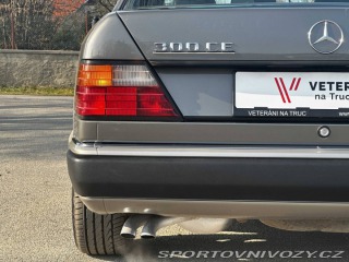 Mercedes-Benz C 300CE W124 1989