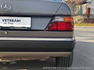 Mercedes-Benz C 300CE W124 1989