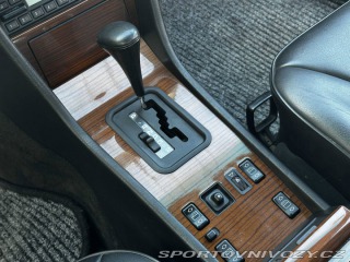 Mercedes-Benz C 300CE W124 1989