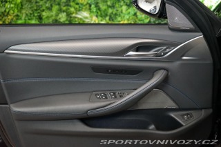 BMW 5 M550ix 390kW H/K Tažné 36 2021