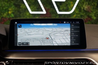 BMW 5 M550ix 390kW H/K Tažné 36 2021