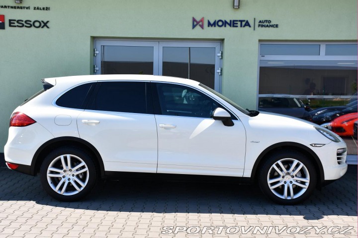 Porsche Cayenne 3.0 V6 NAVI 2011