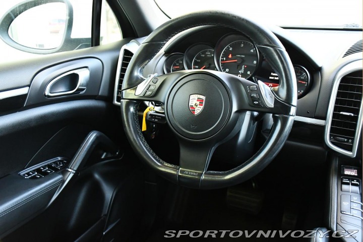 Porsche Cayenne 3.0 V6 NAVI 2011