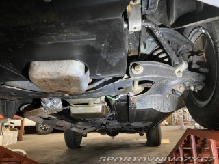 Fiat 124 Spider 2,0 / 77 Kw 1977