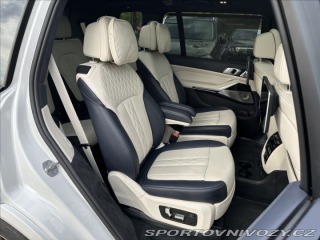 BMW X7 M50d X-drive 2019