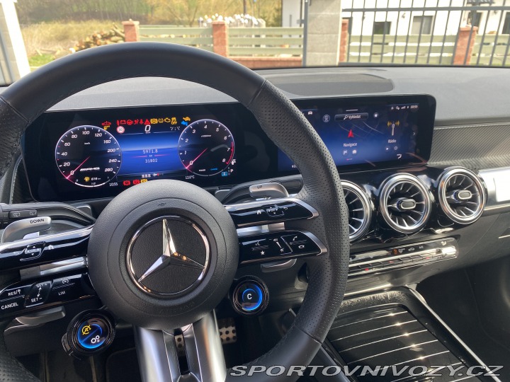 Mercedes-Benz Ostatní modely GLB 35 AMG 2024