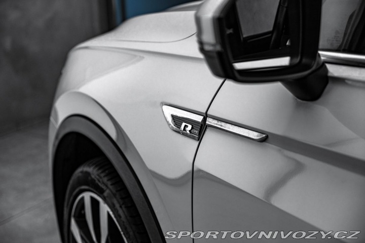 Volkswagen Ostatní modely Tiguan 2,0BiTDI R-line 4M DSG Ne 2020