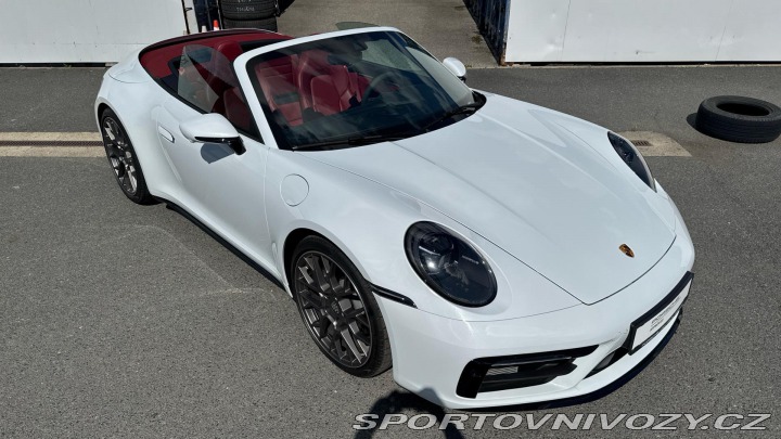 Porsche 911 Carrera Cabrio 2023
