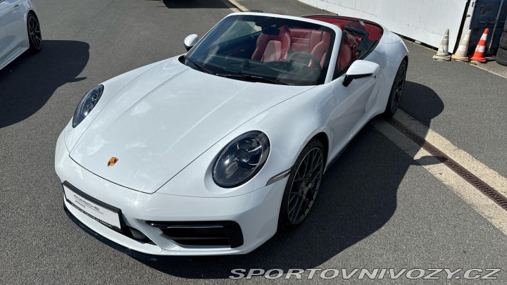 Porsche 911 Carrera Cabrio 2023