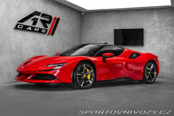 Ferrari SF90 Lift, kamera 2023