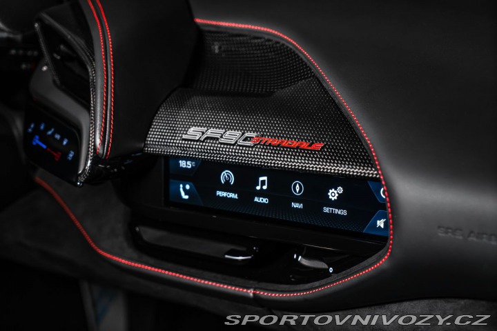 Ferrari SF90 Lift, kamera 2023