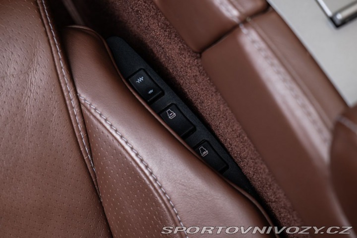 Aston Martin DB9 V12 2008