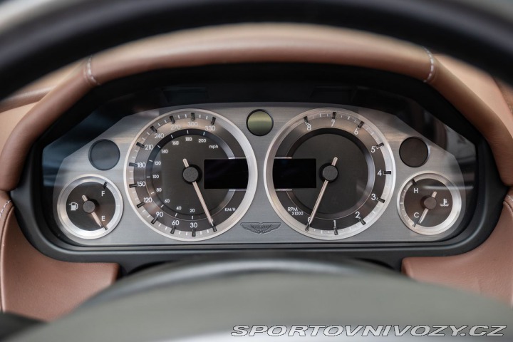 Aston Martin DB9 V12 1800