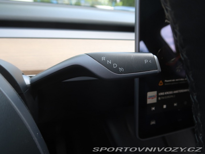 Tesla Model Y Long Range AWD 75kWh 2021