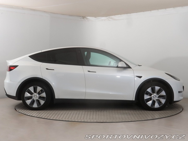 Tesla Model Y Long Range AWD 75kWh 2021