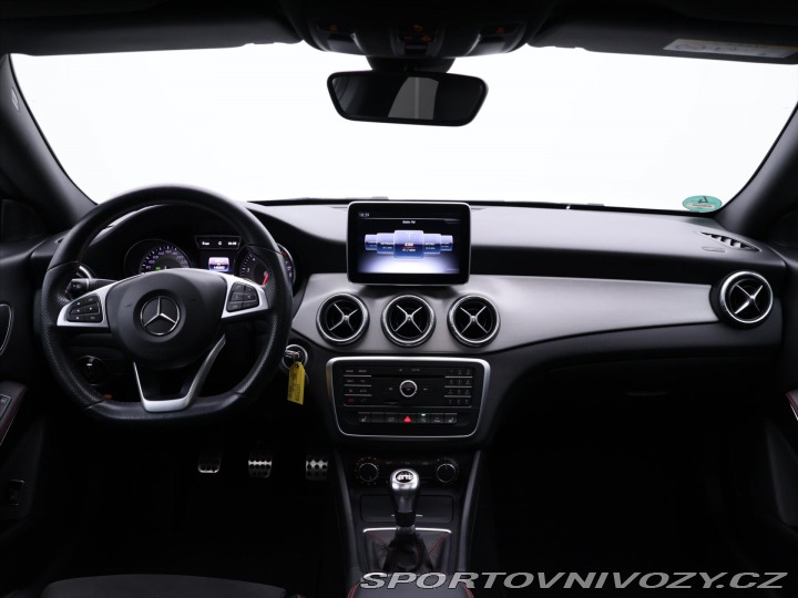 Mercedes-Benz CLA 1,6 90kW AMG-Line Xenon 2016