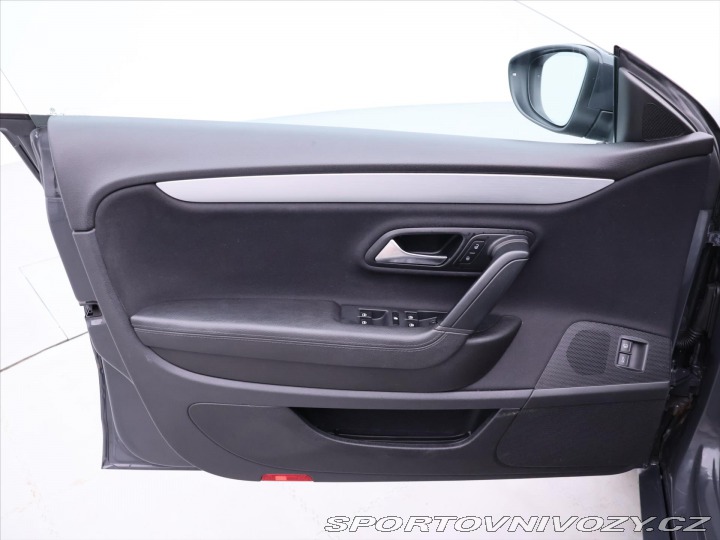 Volkswagen CC 2,0 TDI 103kW Sport Xenon 2012